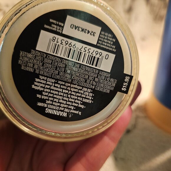 NEW! Bath and Body Works Spa collection plus Eucalyptus Tea Candle - Picture 2 of 4